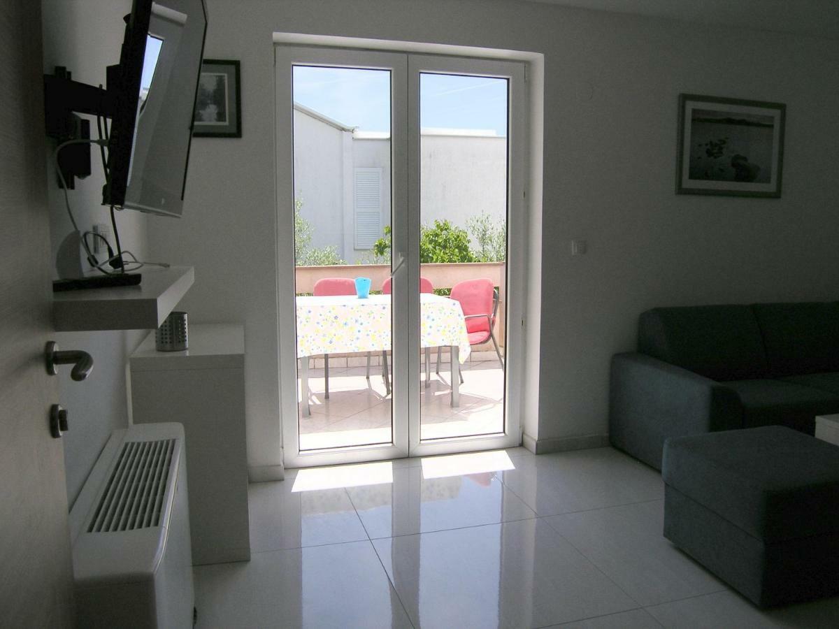 Apartments Sokolovic كرك المظهر الخارجي الصورة